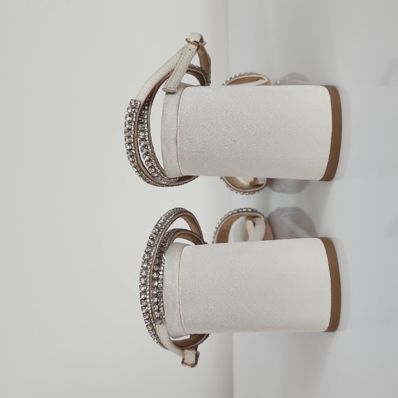 Badgley Mischka Becca Strappy Block Heel $235 7 - Picture 6 of 13